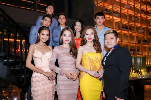 Hoa khôi Nam Em chúc mừng Lương Thái Trân trở thành Brand Ambassador 2017