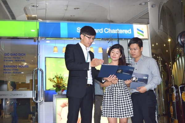 Standard Chartered Việt Nam nhận giải thưởng của Tạp chí The Asset