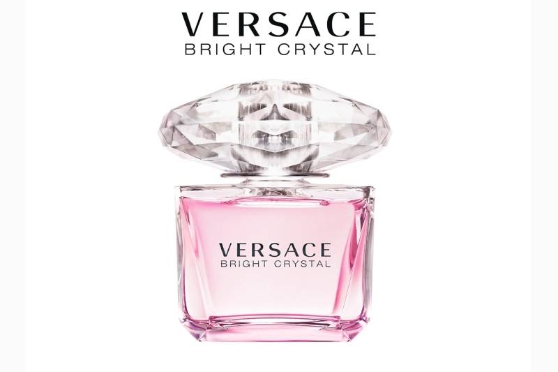 Versace Bright Crystal: Vẻ đẹp của khoảnh khắc được nâng niu