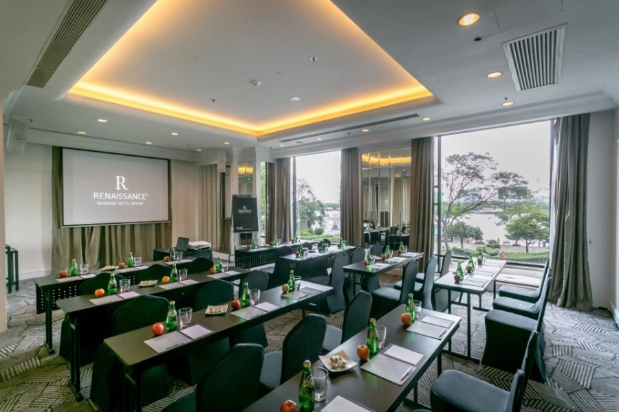 Renaissance Riverside Hotel Saigon: Vui hè trọn vẹn giữa lòng Sài Gòn