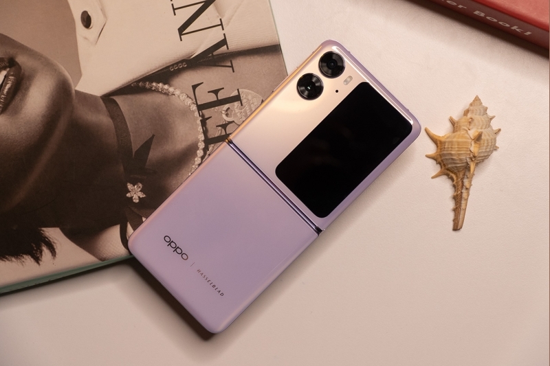 Nhận đặt trước OPPO Find N2 Flip, Di Động Việt ưu đãi đến 5 triệu đồng