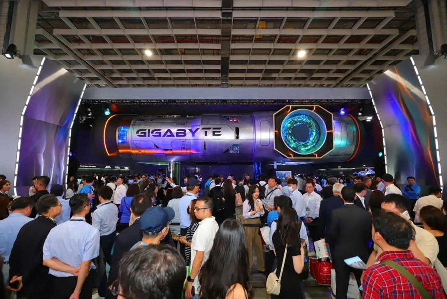COMPUTEX 2025: GIGABYTE tái định nghĩa trải nghiệm game và sáng tạo với loạt sản phẩm ấn tượng