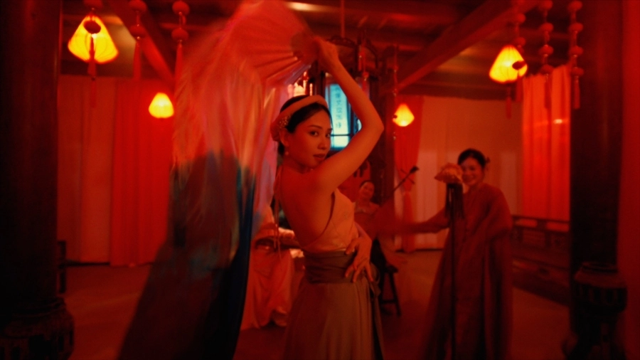 'Trùm Sò': Khi âm nhạc kể tiếp câu chuyện cảm xúc của bộ phim