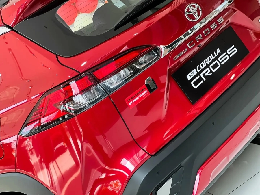 Toyota Corolla Cross 2024 giá từ 820 triệu đồng tại Việt Nam