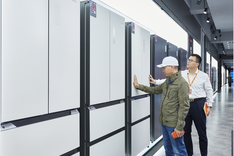 TCL tự chủ công nghệ qua hành trình khám phá hệ sinh thái sản xuất toàn cầu