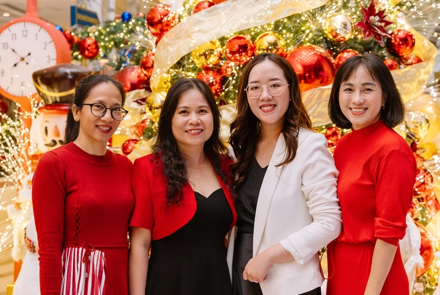 The Reverie Saigon ra mắt chuỗi sự kiện lễ hội 2025 'Chuyến Tàu Lễ Hội Diệu Kỳ'