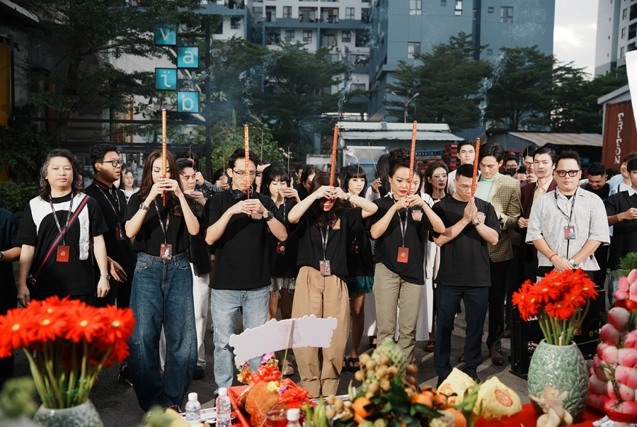Madames Thanh Sắc: Thanh Hằng - Hồng Ánh, ân oán sau vô 