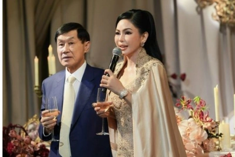 Nhan sắc gây thương nhớ một thời của Thủy Tiên “Vị đắng tình yêu”