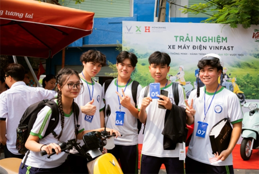 VF Xanh Việt Nam lan tỏa thông điệp xanh tại Entrepreneurial Expo Day 2025 đại học Hồng Bàng