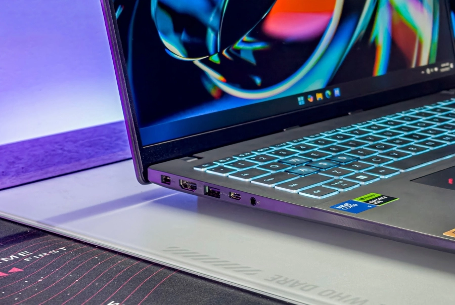 ASUS Gaming V16: Laptop gaming AI mỏng nhẹ cho học sinh sinh viên