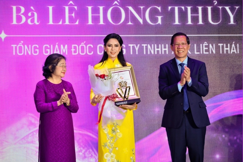 CEO IPPG Lê Hồng Thủy Tiên được vinh danh Nữ Doanh Nhân Xuất Sắc Tp.HCM 2024