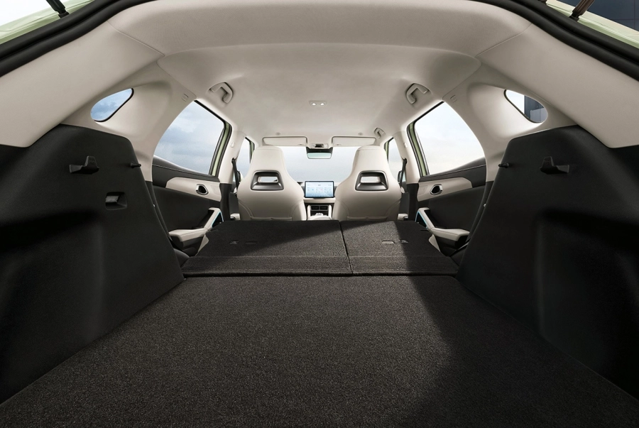 BYD ATTO 2 ra mắt ấn tượng tại sự kiện BYD Techshow