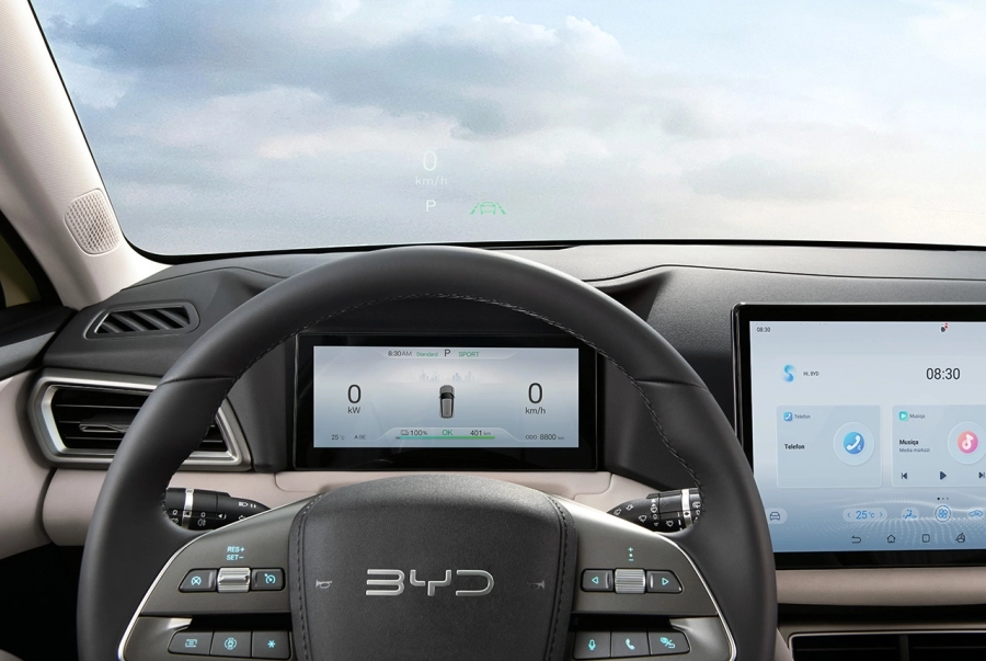 BYD ATTO 2 ra mắt ấn tượng tại sự kiện BYD Techshow
