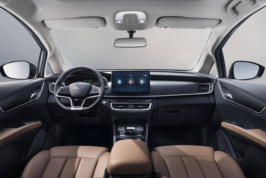 BYD Việt Nam khởi động 'Ngày hội tài xế công nghệ' trên toàn 
