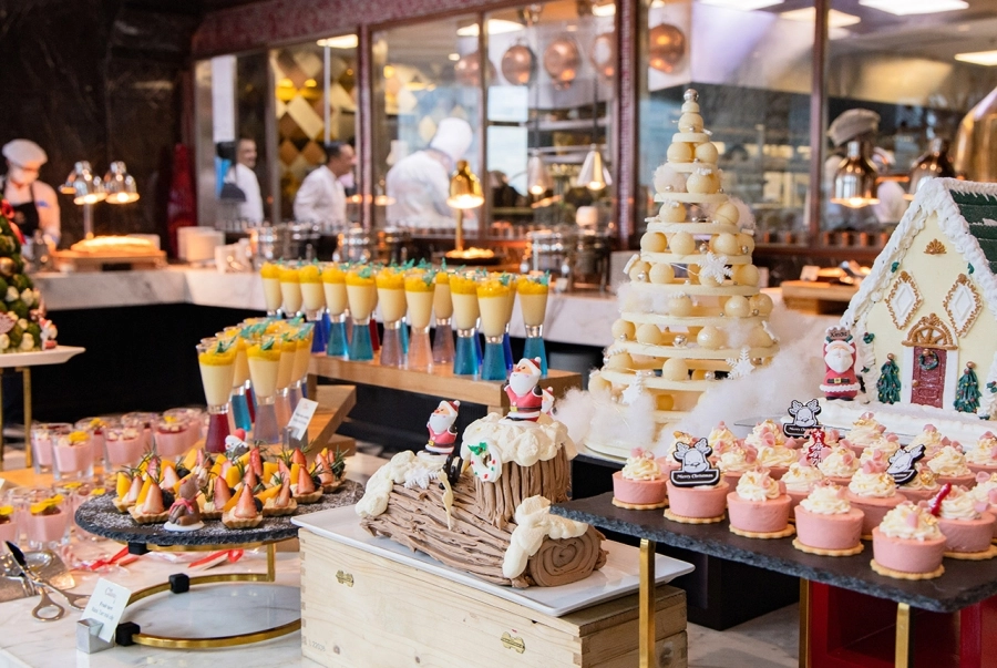 The Reverie Saigon ra mắt chuỗi sự kiện lễ hội 2025 'Chuyến Tàu Lễ Hội Diệu Kỳ'