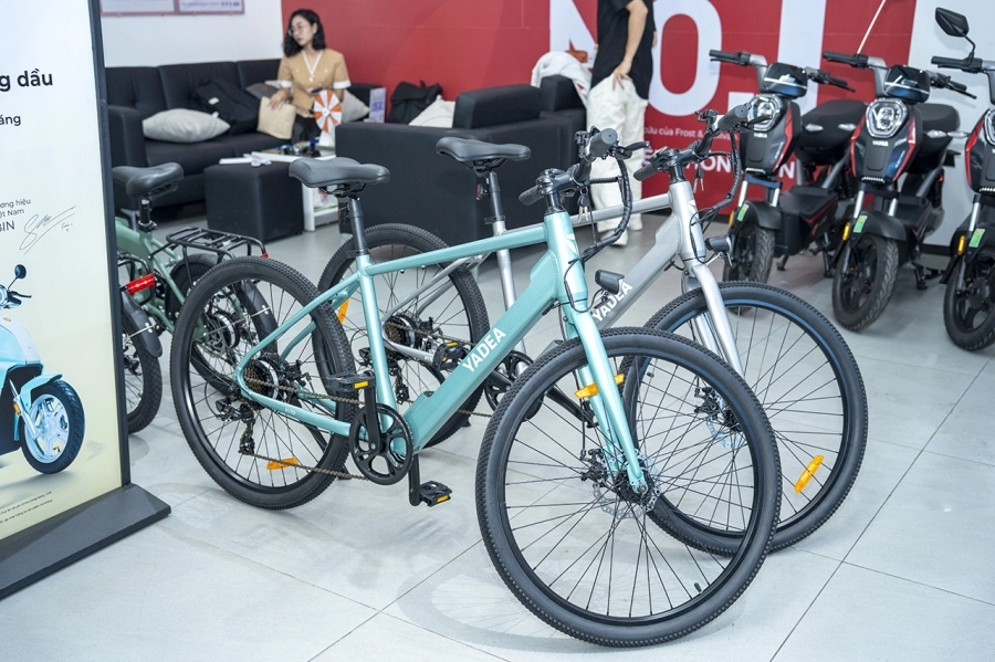 Mở showroom Yadea Plus, Yadea mang trải nghiệm chính hãng đến người dân Tp.