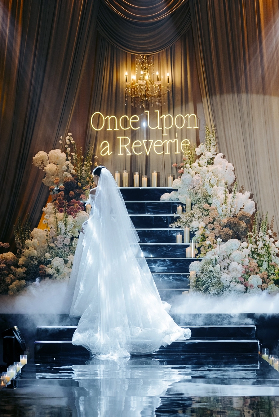 Triển lãm cưới ‘Once Upon A Reverie’ tại The Reverie Saigon, chương cổ tích bắt đầu từ ngày chung đôi