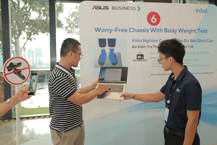 ASUS ra mắt loạt sản phẩm Expert Series mới với hành trình trải nghiệm độ bền của dòng laptop ExpertBook