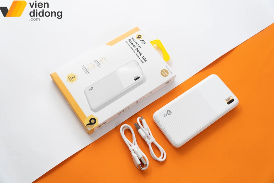 Khai trương cửa hàng mới, Viện Di Động miễn phí thay pin và dán màn hình điện thoại