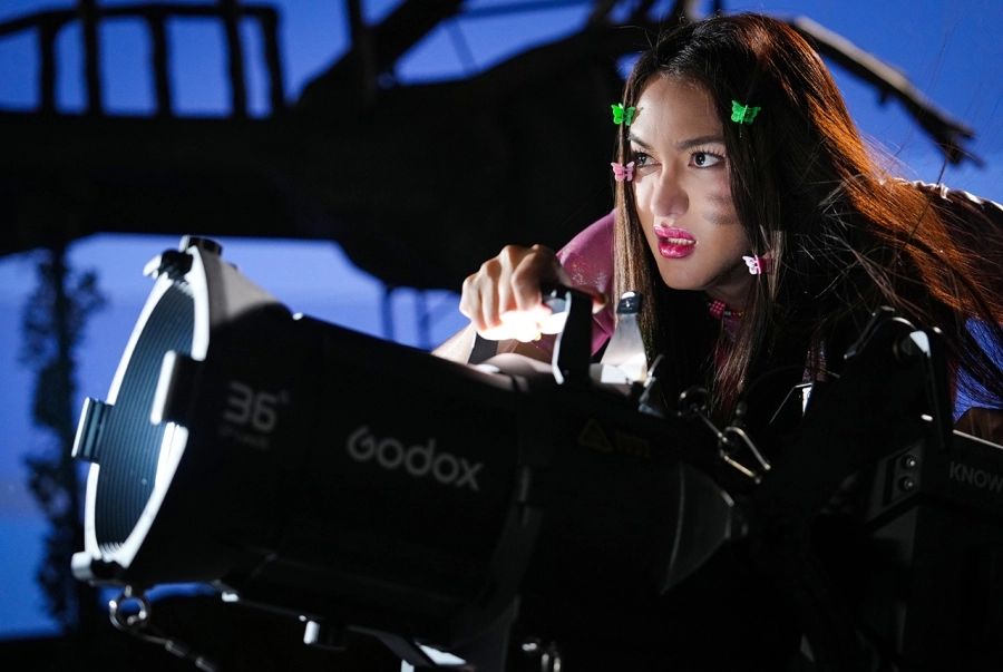 Người Đẹp Và Quái Lạ: Phim hài 'đỉnh nóc kịch trần' của GDH đổ bộ rạp Việt cuối tháng 1 