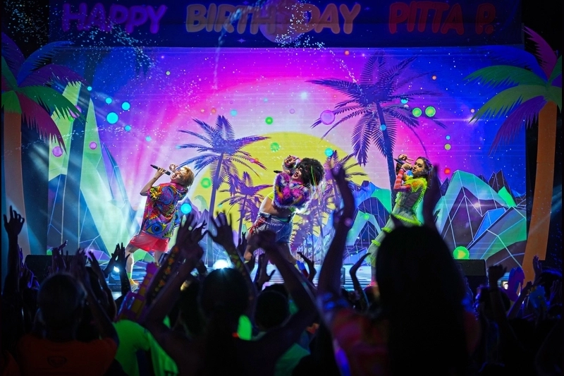 Người Đẹp Và Quái Lạ: Phim hài 'đỉnh nóc kịch trần' của GDH đổ bộ rạp Việt cuối tháng 1 