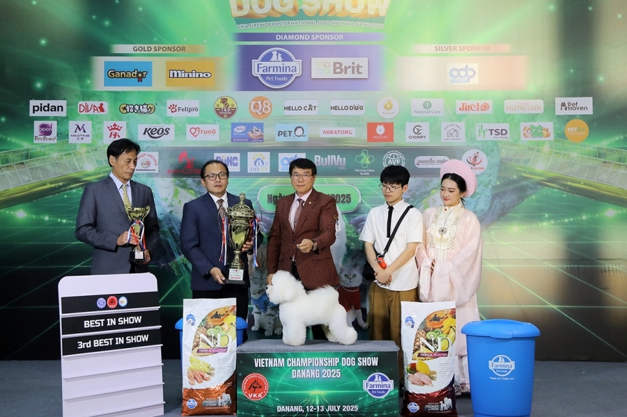 VKA Firework International Dog Show - Đà Nẵng 2025 ghi dấu ấn phong trào thú cưng Việt