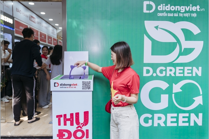 Viện Di Động đổi pin cũ lấy pin mới, hưởng ứng chiến dịch D.Green Go Green