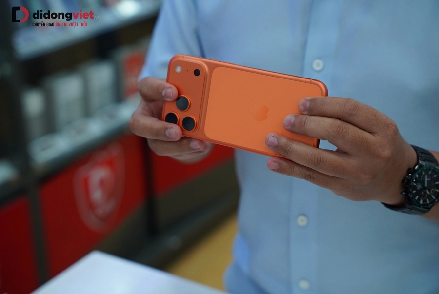 iPhone 17 Pro Max tại Di Động Việt chỉ 35,7 triệu đồng trong 'Tuần lễ cảm ơn'