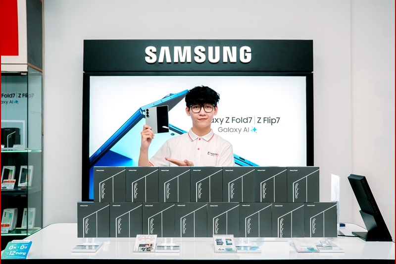 Săn Sale ngày đôi 10/10 tại Di Động Việt, loạt flagship của Apple và Samsung giảm sâu