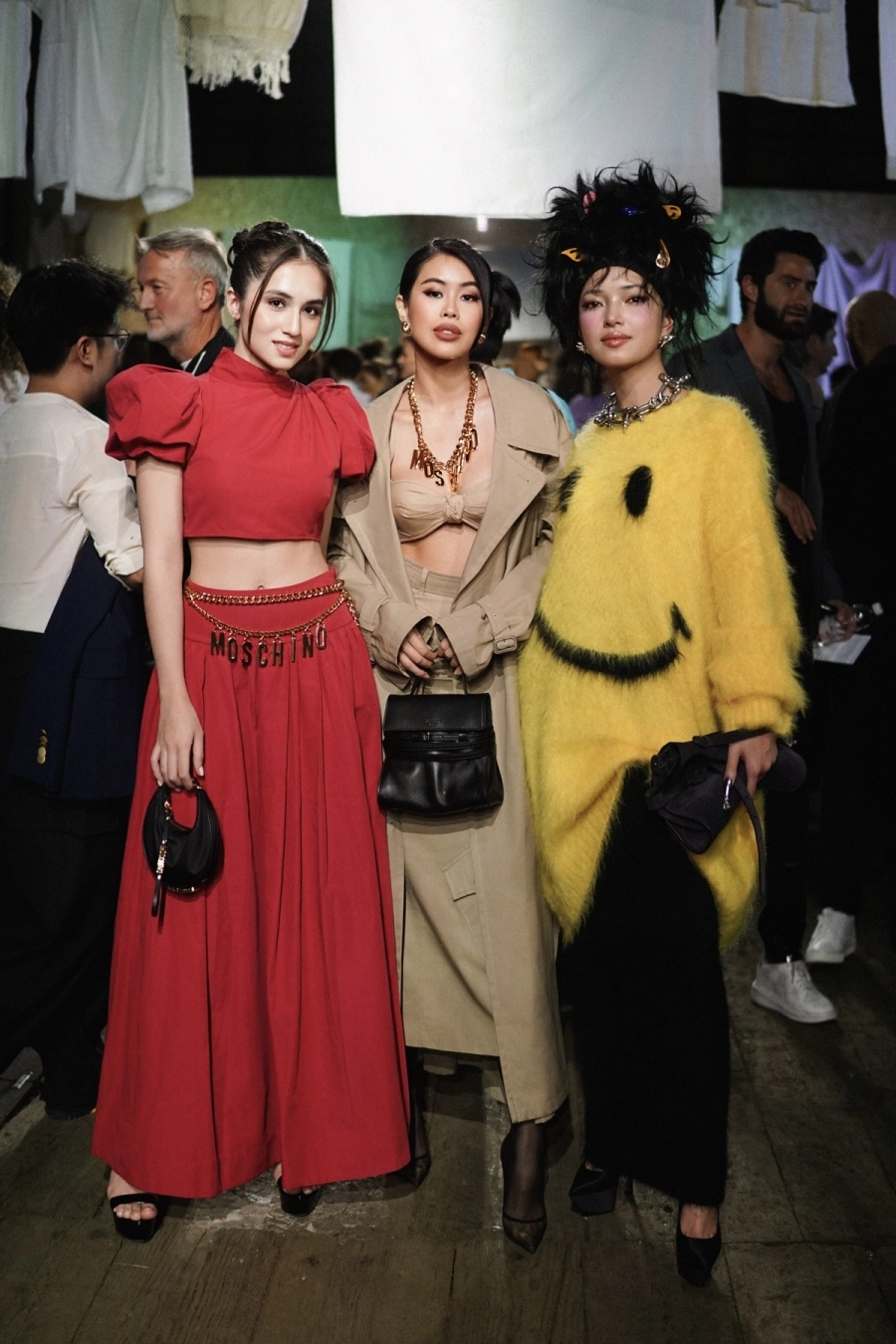 Hội chị em nhà Jacqueline Tiên Nguyễn xuất hiện rạng rỡ tại Milan và Paris Fashion Week 2024