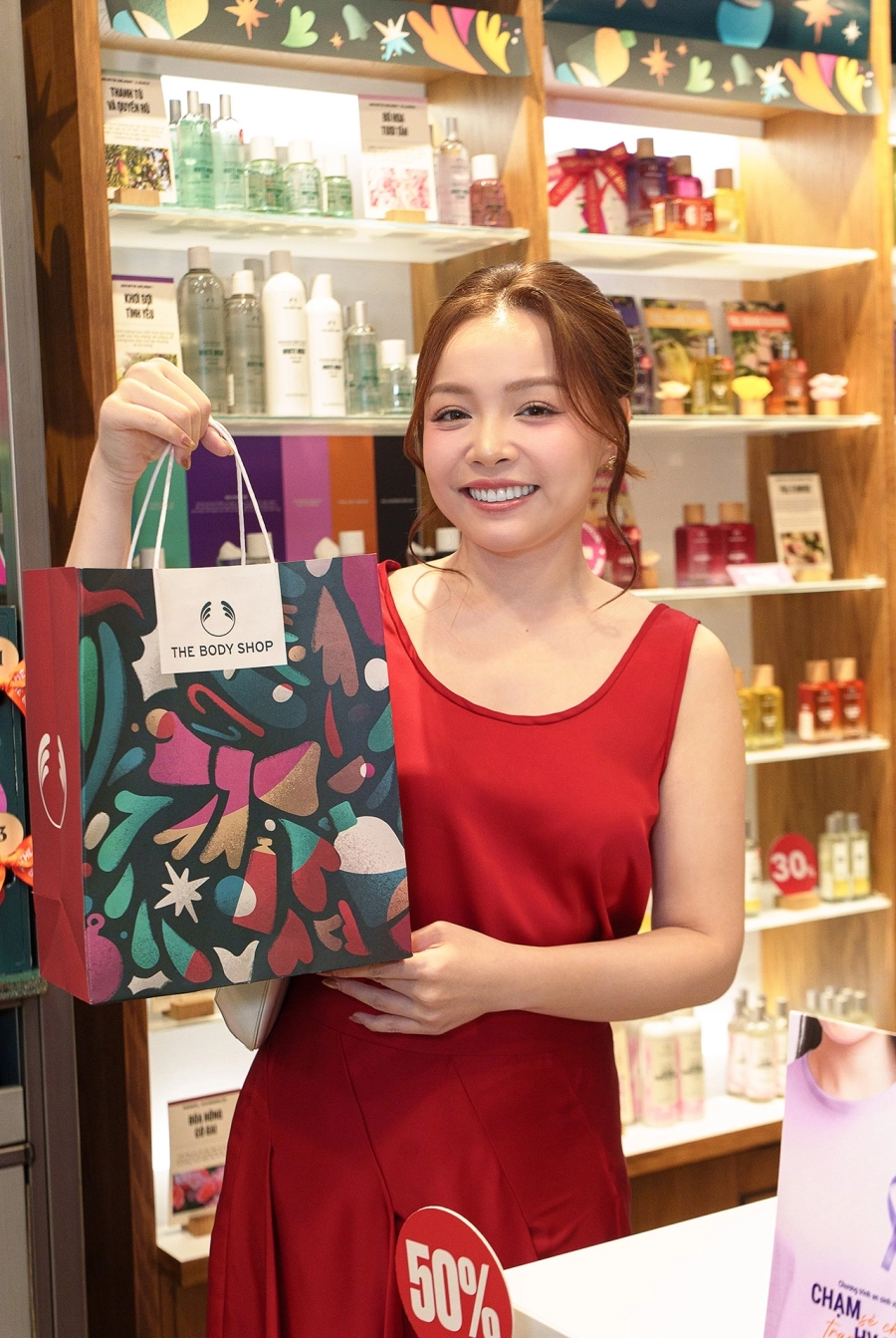 The Body Shop Việt Nam ra mắt bst Giáng Sinh 2025, kỷ niệm 16 năm đồng hành cùng hàng triệu khách hàng