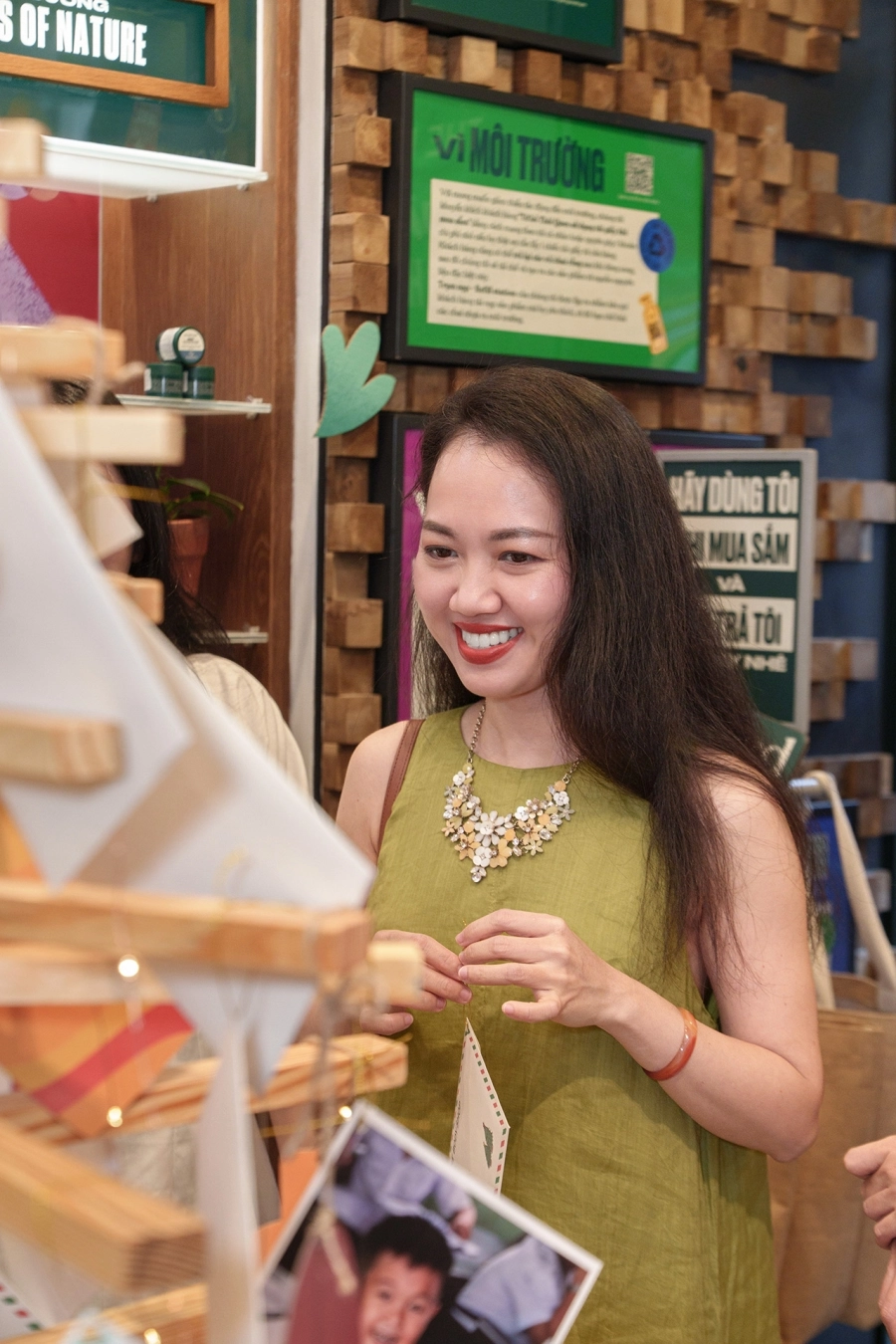 The Body Shop Việt Nam ra mắt bst Giáng Sinh 2025, kỷ niệm 16 năm đồng hành cùng hàng triệu khách hàng