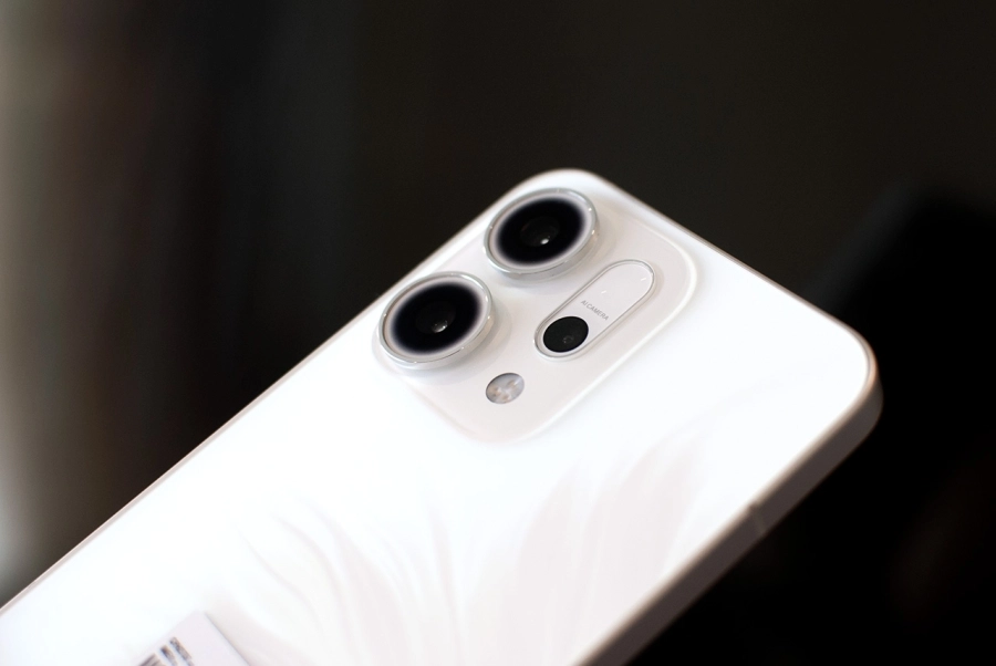 OPPO Reno14 5G: Đẹp và thông minh