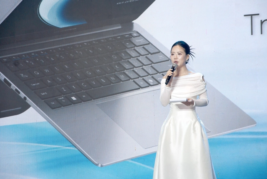 ASUS ra mắt loạt sản phẩm Expert Series mới với hành trình trải nghiệm độ bền của dòng laptop ExpertBook