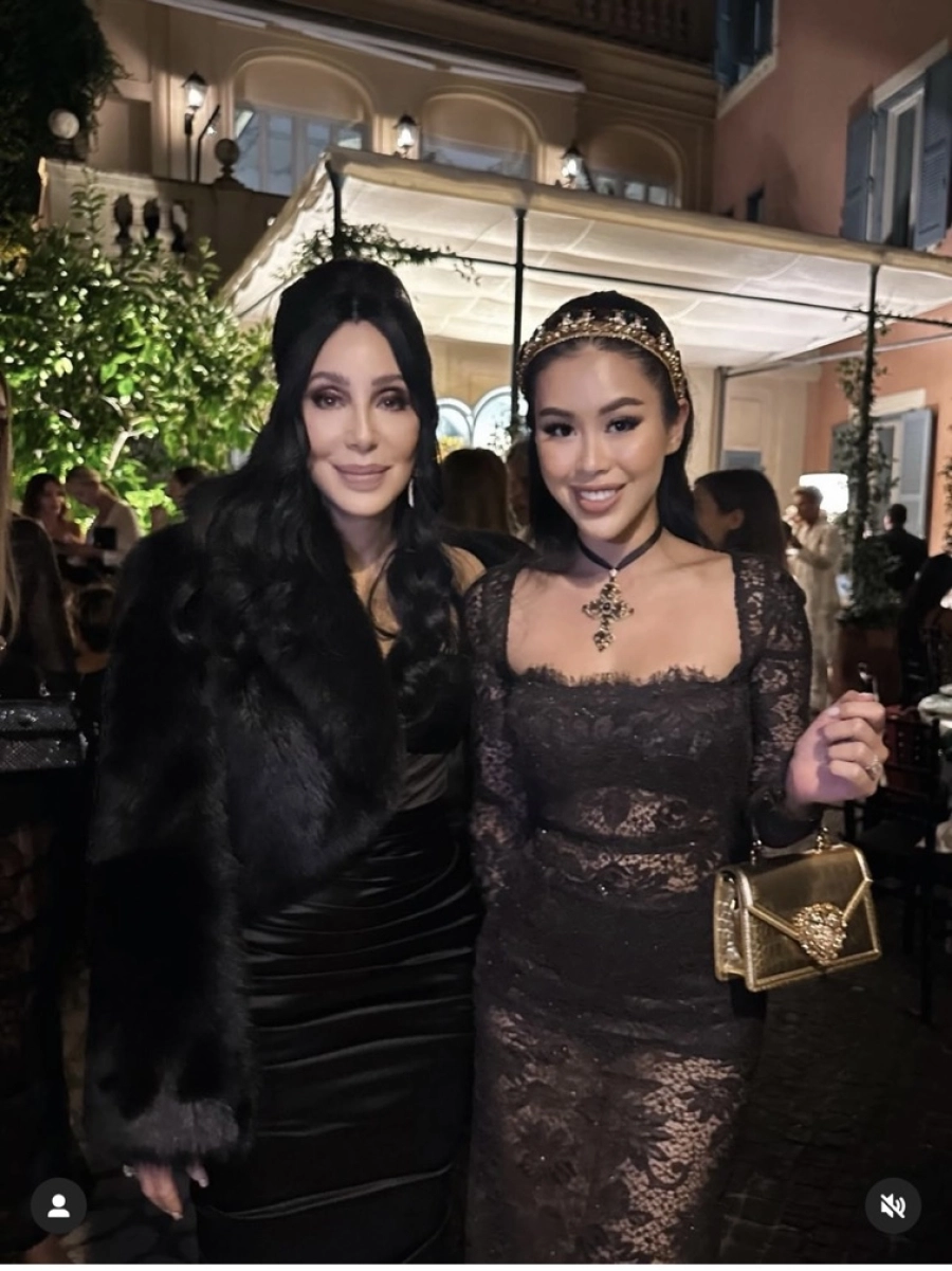 Tiên Nguyễn quyến rũ tại Rome trong chuỗi sự kiện của Dolce & Gabbana
