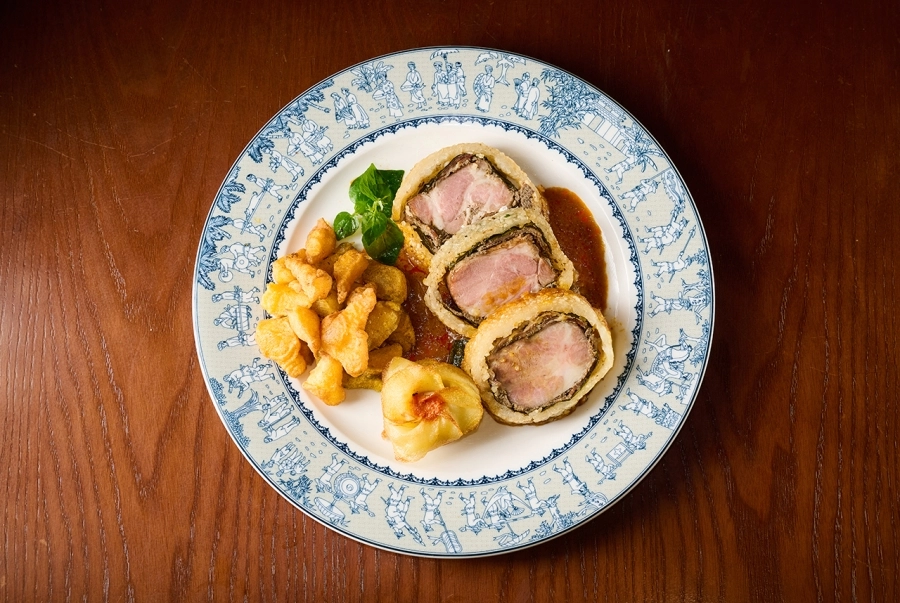 Nhà hàng Madame Lam giới thiệu thực đơn đặc biệt từ thịt heo Châu Âu cao cấp