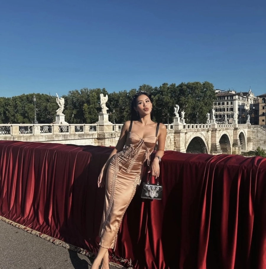 Tiên Nguyễn quyến rũ tại Rome trong chuỗi sự kiện của Dolce & Gabbana