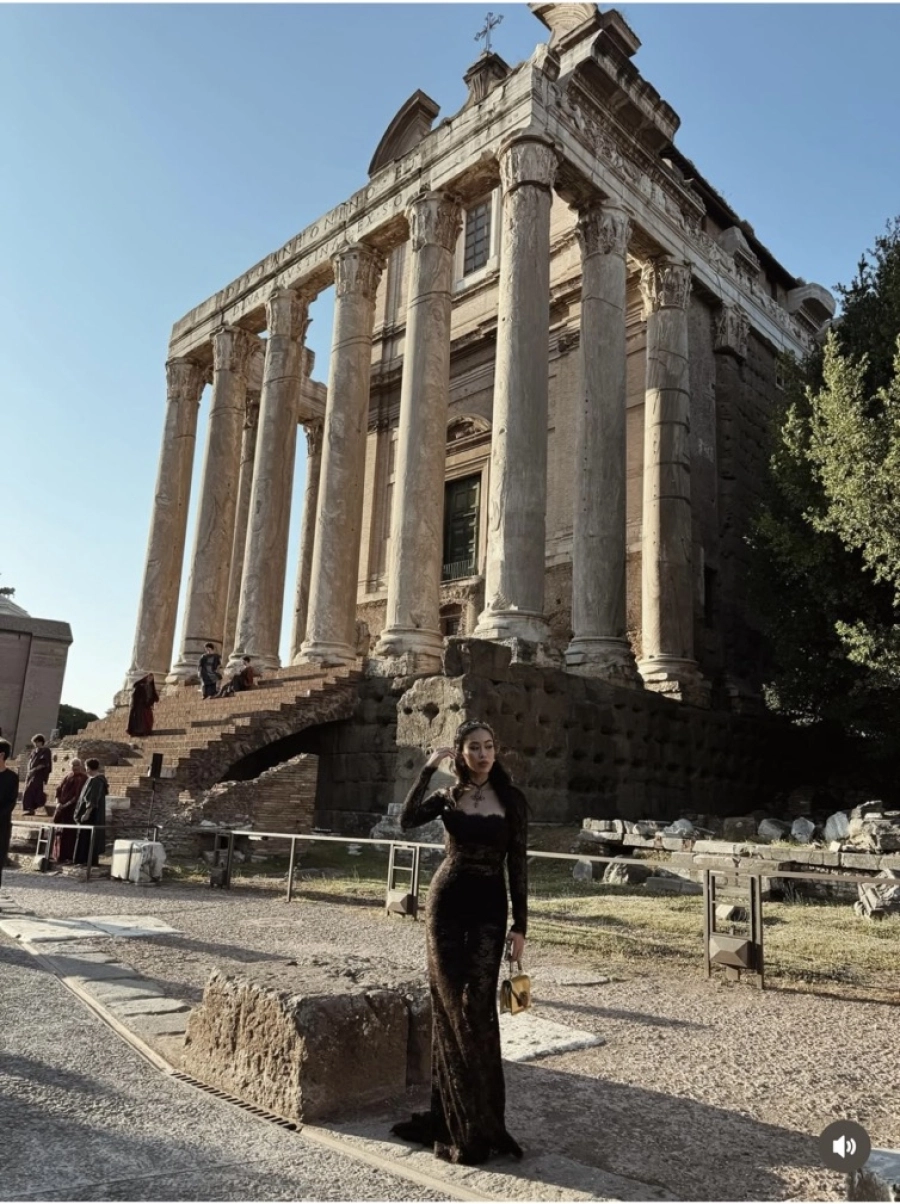 Tiên Nguyễn quyến rũ tại Rome trong chuỗi sự kiện của Dolce & Gabbana