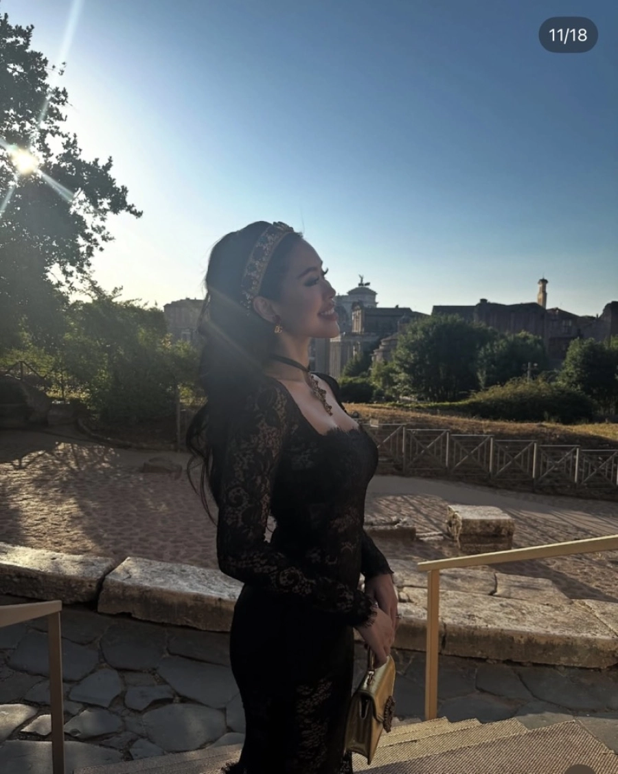 Tiên Nguyễn quyến rũ tại Rome trong chuỗi sự kiện của Dolce & Gabbana