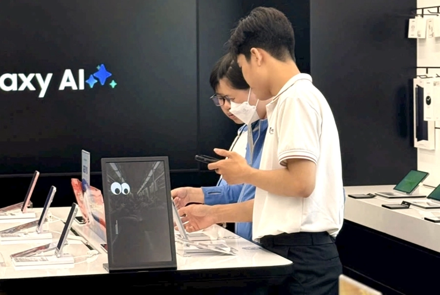 Samsung Galaxy S26 Ultra tại Di Động Việt: Trả trước 0 đồng, giá cuối chỉ từ 26,99 triệu đồng