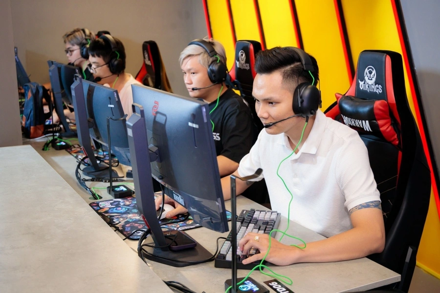 Vikings Esports Arena Hoàng Văn Thụ: Mô hình phòng máy Intel muốn nhân rộng cùng các đối tác