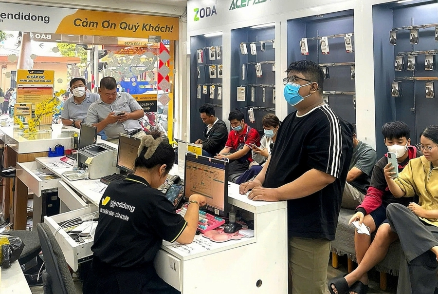 Mua iPhone cũ vẫn được dùng thử 7 ngày tại Viện Di Động