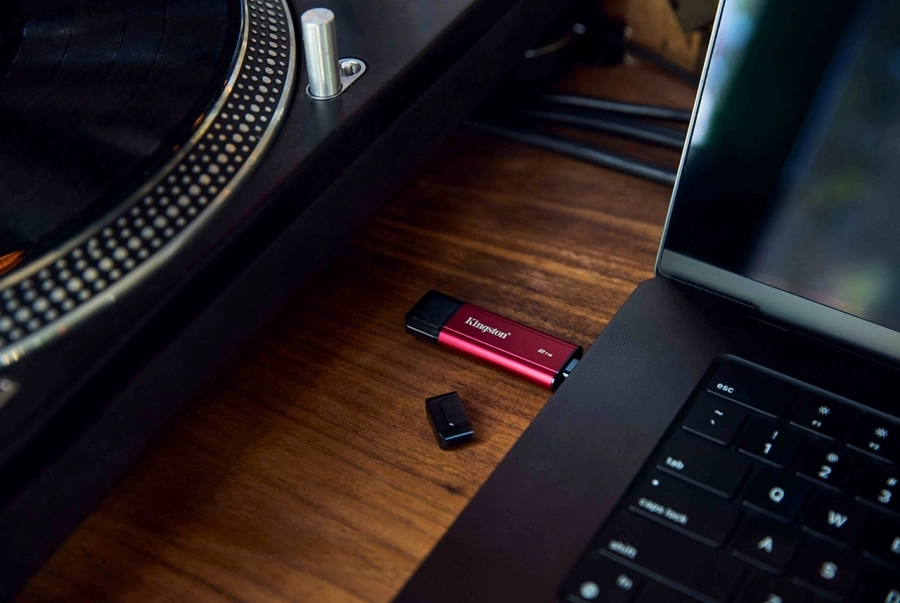 Kingston Dual Portable SSD: Ổ SSD di động đa kết nối