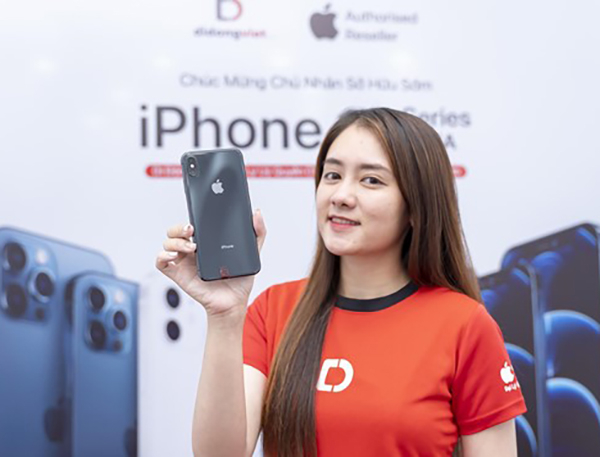 iPhone 12 tiếp tục được điều chỉnh giảm giá, iPhone Xs Max chỉ còn 12,19 triệu đồng