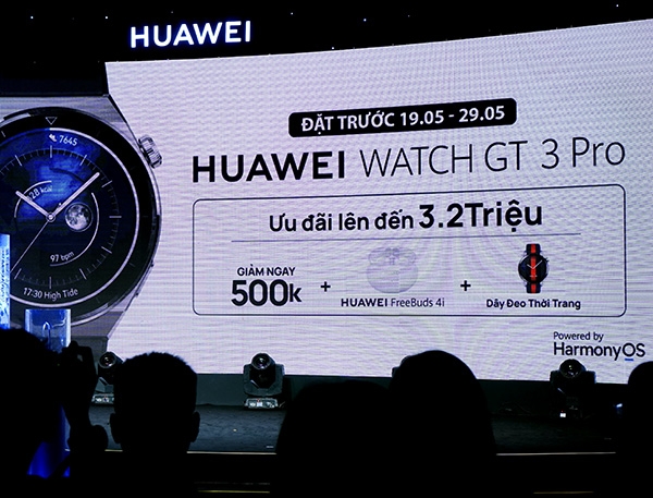 HUAWEI Watch GT 3 Pro mở bán tại Việt Nam, giá từ 8,49 triệu đồng