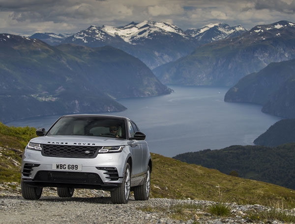 Land Rover triển khai chương trình Sẵn Sàng Giao Ngay