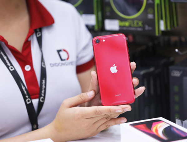 iPhone SE 2020 giảm giá nhẹ trong tháng 5