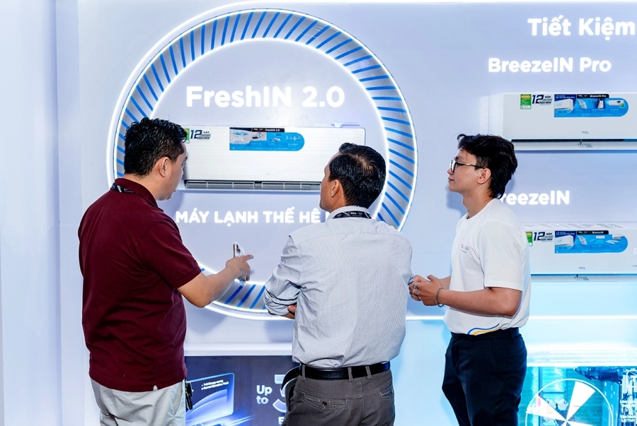 TCL tổ chức Hội nghị khách hàng với thông điệp Gắn kết - Đồng hành - Gắn kết