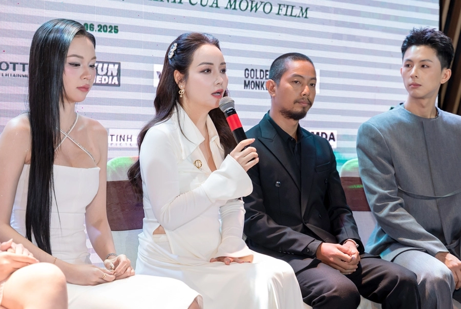 Từ '4 năm 2 chàng 1 tình yêu' đến BUS: Hành trình tái định vị phong cách làm phim của Luk Vân