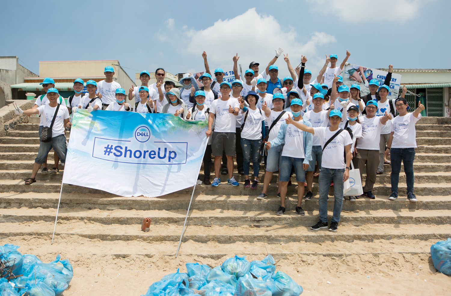 Shoreup - Cùng Dell Việt Nam hành động vì bờ biển sạch đẹp